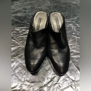 Bandolino heeled slippers in soft leather
